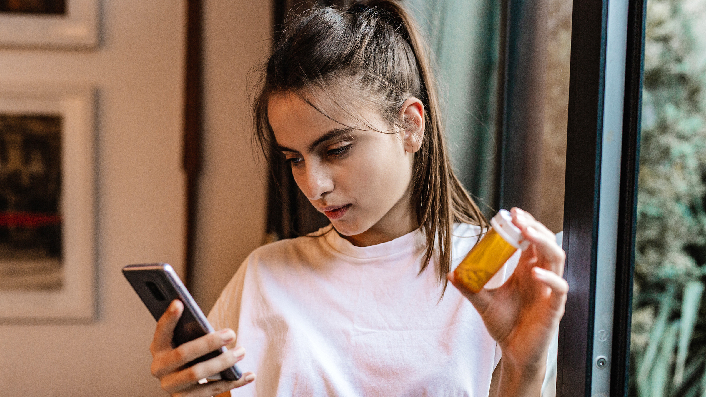 How to Use Poppers Safely